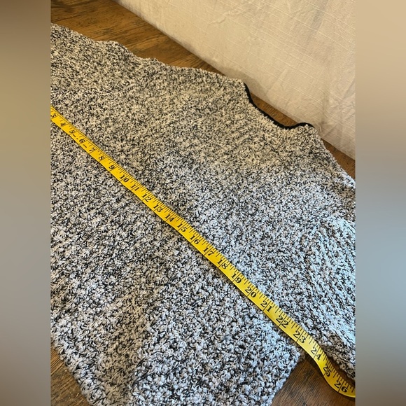 Vintage Open Knit Cardigan – LADY PLUS – Size 1X/2X - Picture 3 of 7